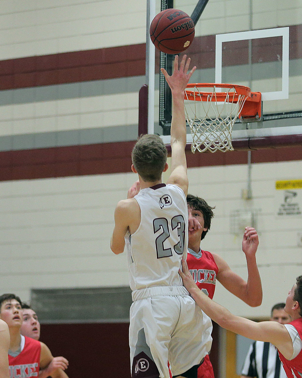 Truckee at Elko Boys Basketball (24).jpg